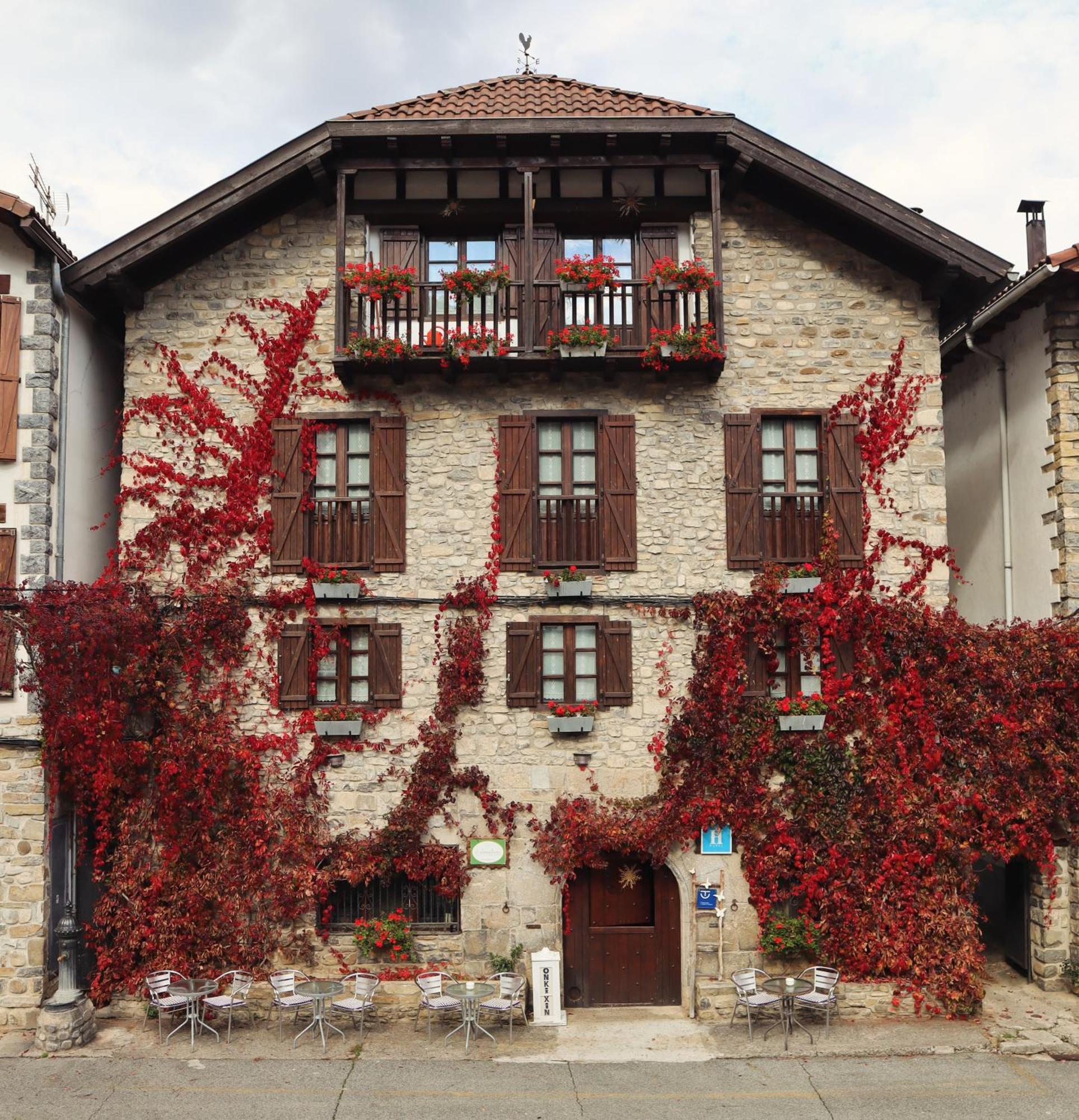 Hotel Rural El Almadiero Burgui Exterior foto
